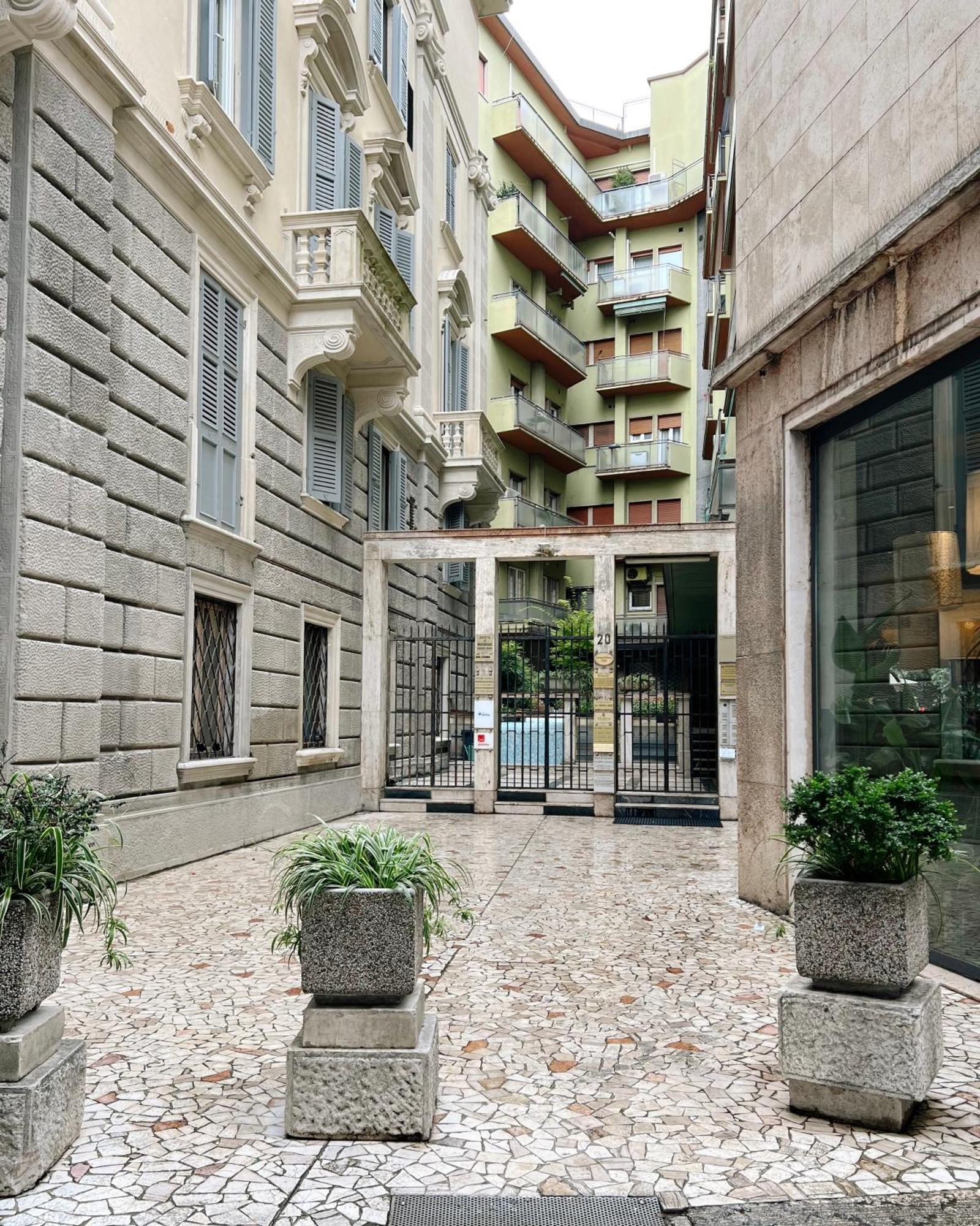 ホテル Alatea Porta Nuova 20 ヴェローナ エクステリア 写真