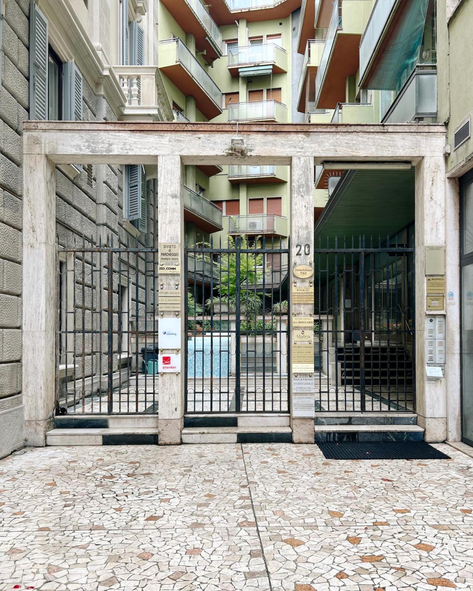 ホテル Alatea Porta Nuova 20 ヴェローナ エクステリア 写真
