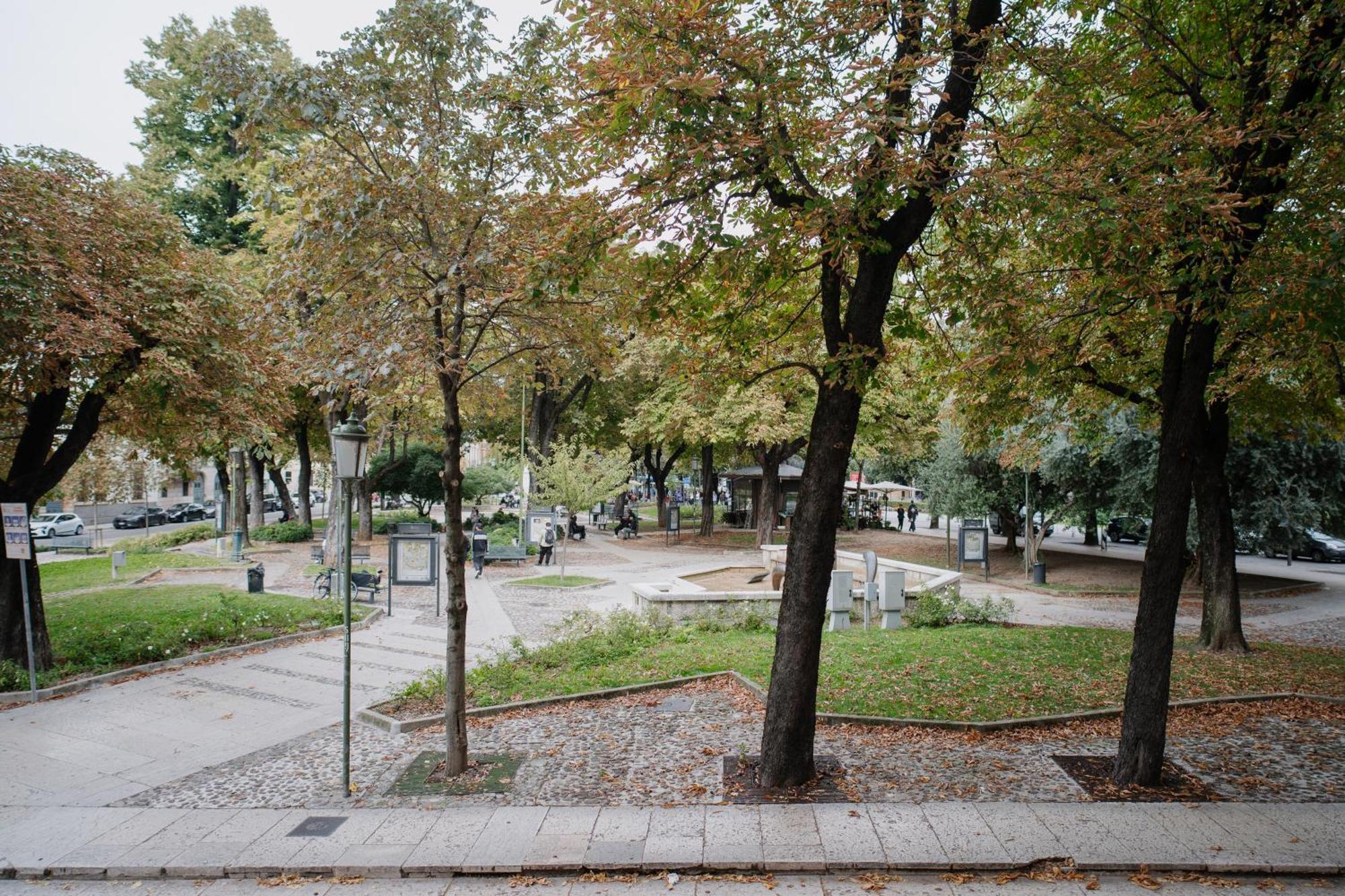 ホテル Alatea Porta Nuova 20 ヴェローナ エクステリア 写真