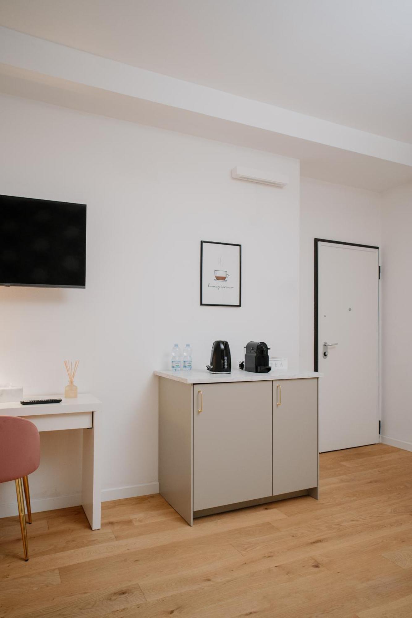 ホテル Alatea Porta Nuova 20 ヴェローナ エクステリア 写真